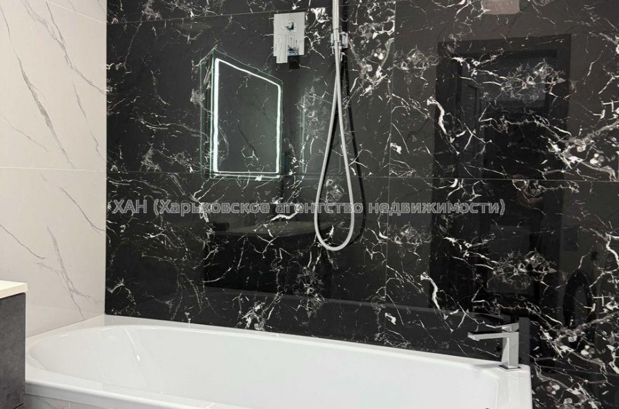 Продам квартиру, Льва Ландау просп. , 2  ком., 63 м², евроремонт 