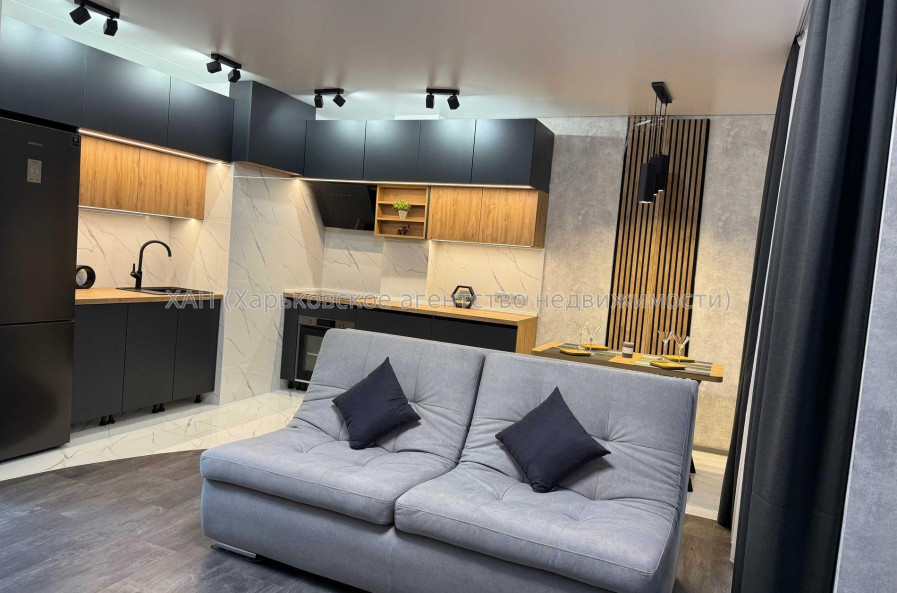 Продам квартиру, Льва Ландау просп. , 2  ком., 63 м², евроремонт 