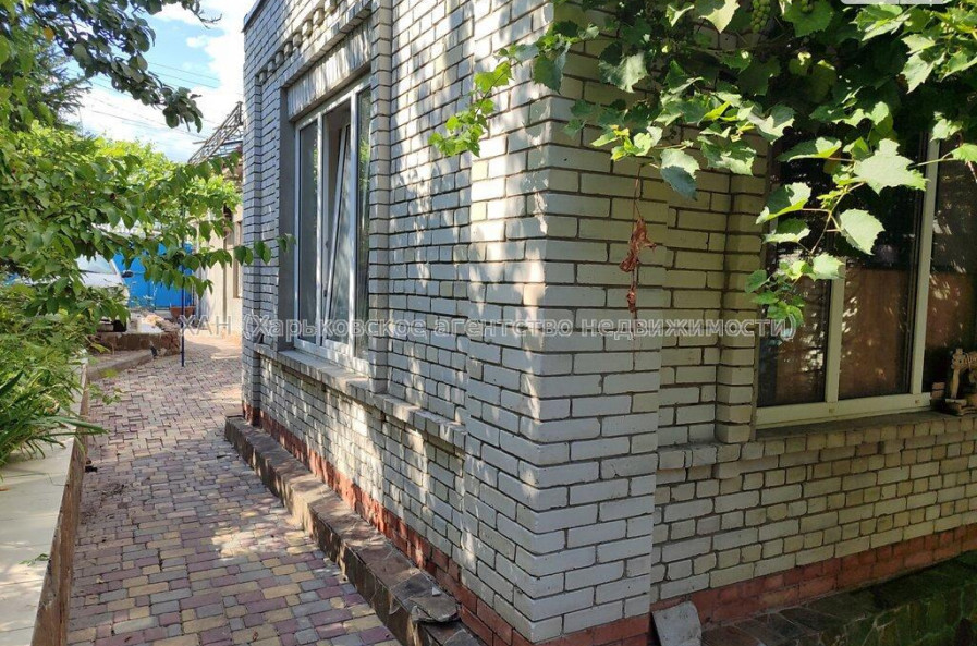 Продам будинок, Конотопская ул. , 124 м², 10 соток, косметический ремонт 