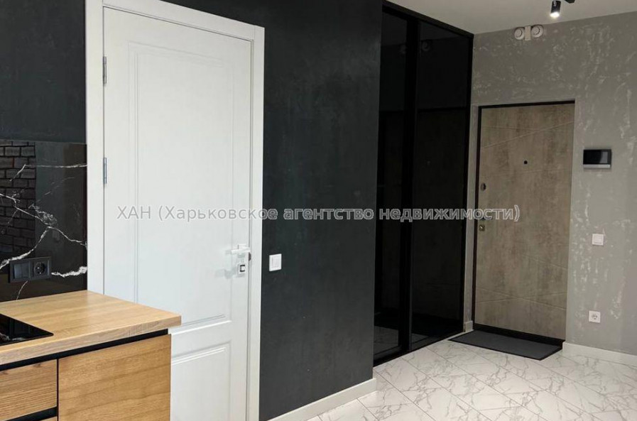 Продам квартиру, Зерновая ул. , 2 кім., 68 м², авторский дизайн 