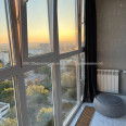 Продам квартиру, Зерновая ул. , 2 кім., 68 м², авторский дизайн 