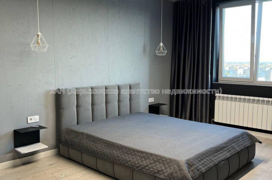 Продам квартиру, Зерновая ул. , 2 кім., 68 м², авторский дизайн 