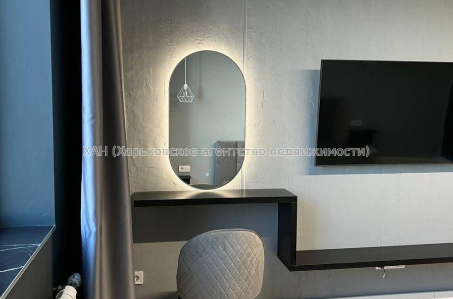 Продам квартиру, Зерновая ул. , 2 кім., 68 м², авторский дизайн 