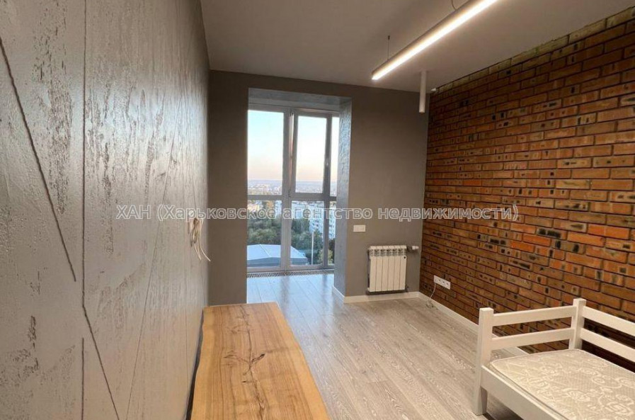 Продам квартиру, Зерновая ул. , 2 кім., 68 м², авторский дизайн 