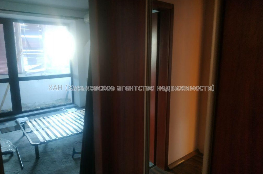 Продам квартиру, Единства ул. , 4  ком., 85 м², авторский дизайн 