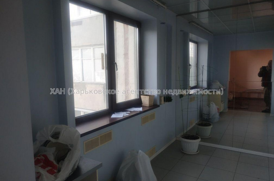 Продам квартиру, Единства ул. , 4  ком., 85 м², авторский дизайн 