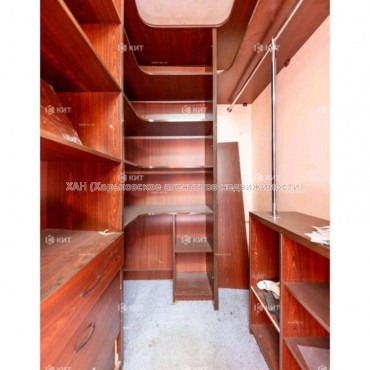 Продам квартиру, Единства ул. , 4 кім., 85 м², авторский дизайн 