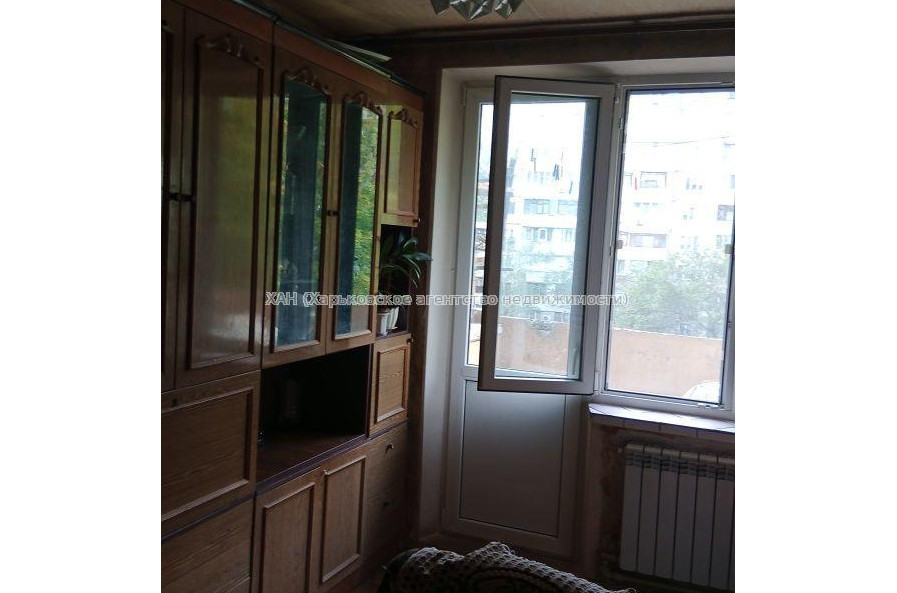 Продам квартиру, Победы просп. , 2  ком., 54 м², советский ремонт 