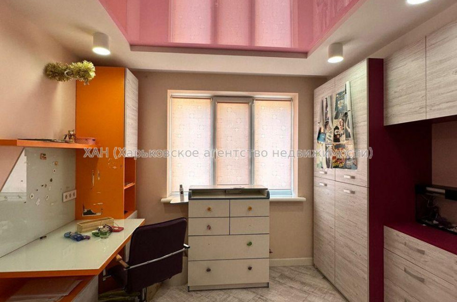 Продам квартиру, Соборности Украины ул. , 3  ком., 69 м², евроремонт 