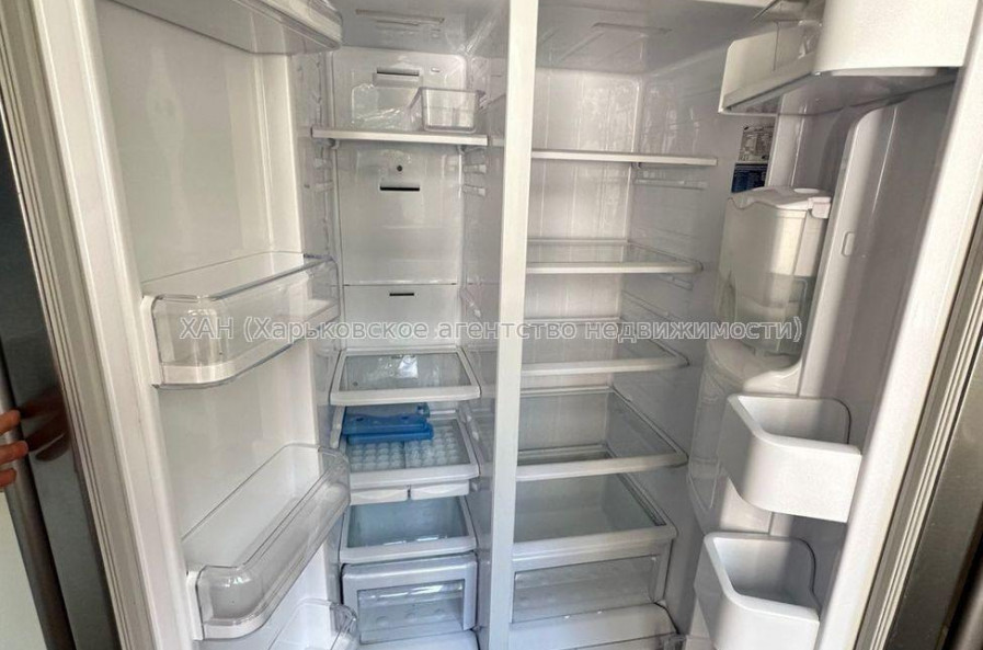 Продам квартиру, Соборности Украины ул. , 3  ком., 69 м², евроремонт 