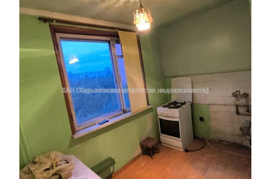 Продам квартиру, Ахсарова Энвера ул. , 1 кім., 33 м², без ремонта 