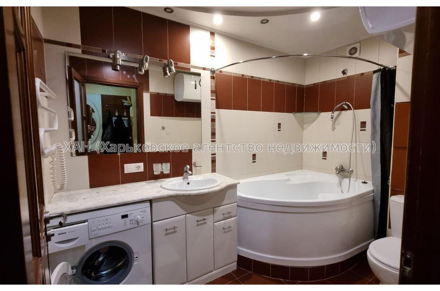 Продам квартиру, Людвига Свободы просп. , 3  ком., 65 м², евроремонт 