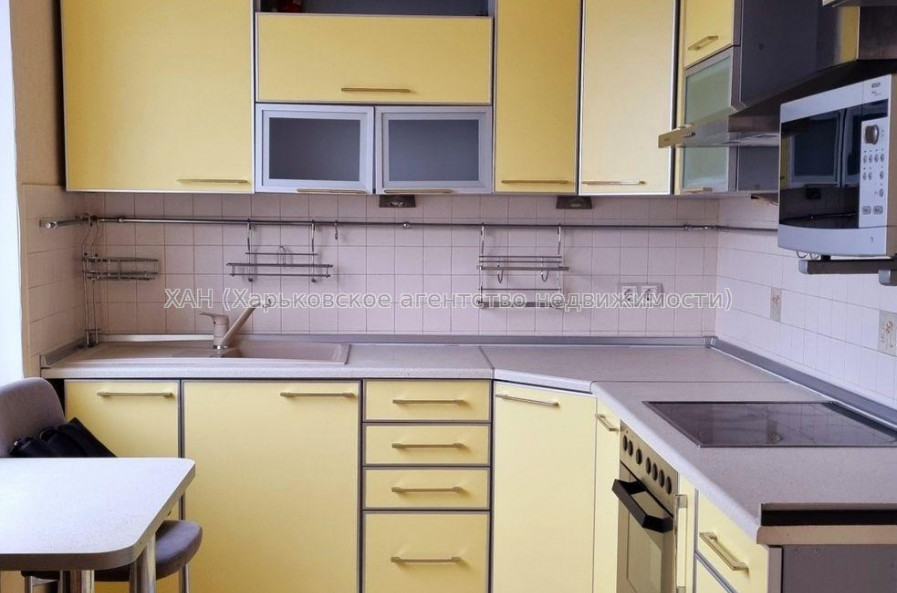 Продам квартиру, Людвига Свободы просп. , 3  ком., 65 м², евроремонт 
