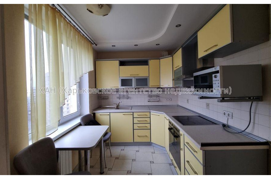 Продам квартиру, Людвига Свободы просп. , 3  ком., 65 м², евроремонт 