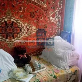 Продам квартиру, Мирная ул. , 2  ком., 31.60 м², советский ремонт