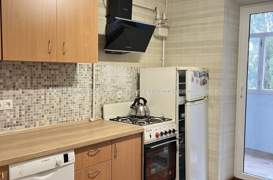Сдам квартиру, Аэрокосмический пр. , 174 , 1  ком., 38 м², косметический ремонт 