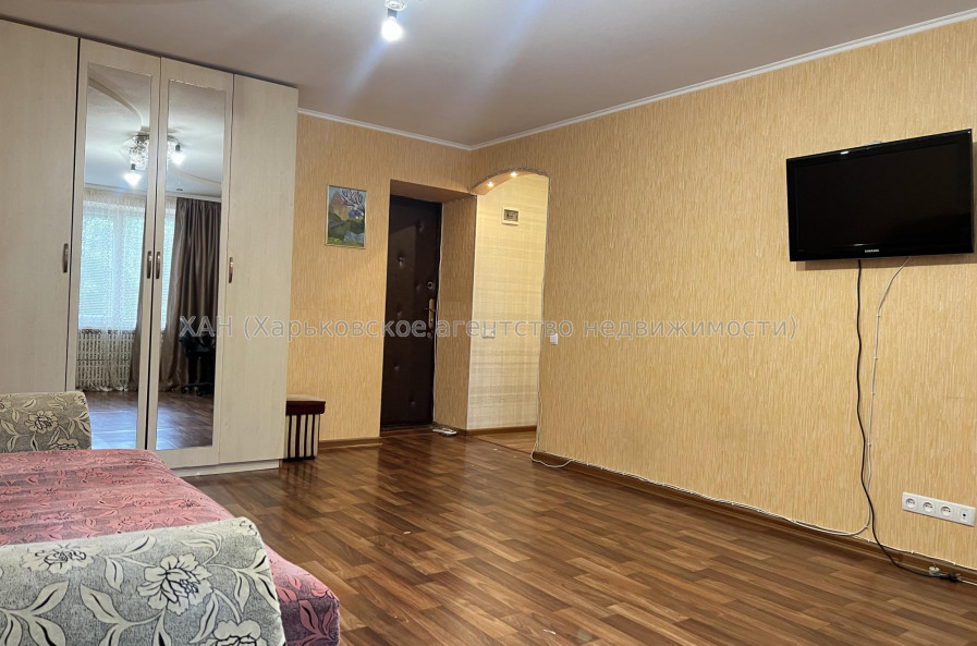 Сдам квартиру, Аэрокосмический пр. , 174 , 1  ком., 38 м², косметический ремонт 