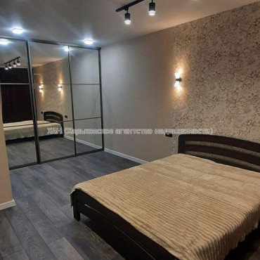 Продам квартиру, Лисаветинская ул. , 1  ком., 43 м², авторский дизайн 