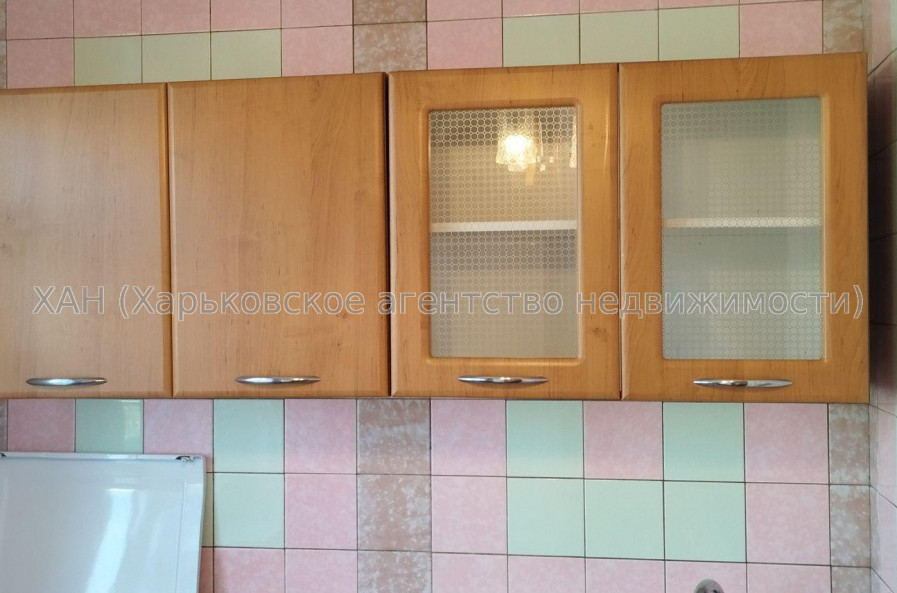 Продам квартиру, Барабашова академика ул. , 1  ком., 36 м², советский ремонт 