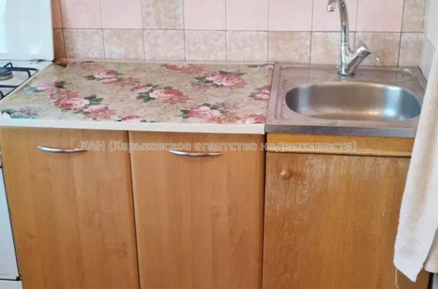 Продам квартиру, Барабашова академика ул. , 1 кім., 36 м², советский ремонт 