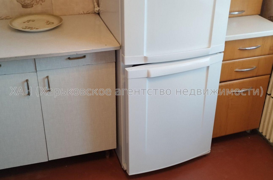 Продам квартиру, Барабашова академика ул. , 1 кім., 36 м², советский ремонт 
