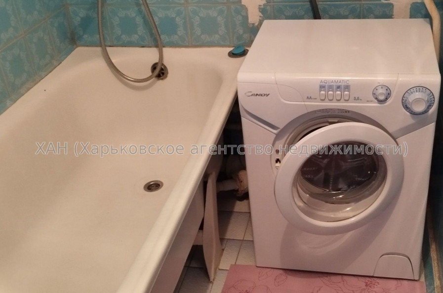 Продам квартиру, Барабашова академика ул. , 1 кім., 36 м², советский ремонт 