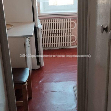 Продам квартиру, Барабашова академика ул. , 1 кім., 36 м², советский ремонт 