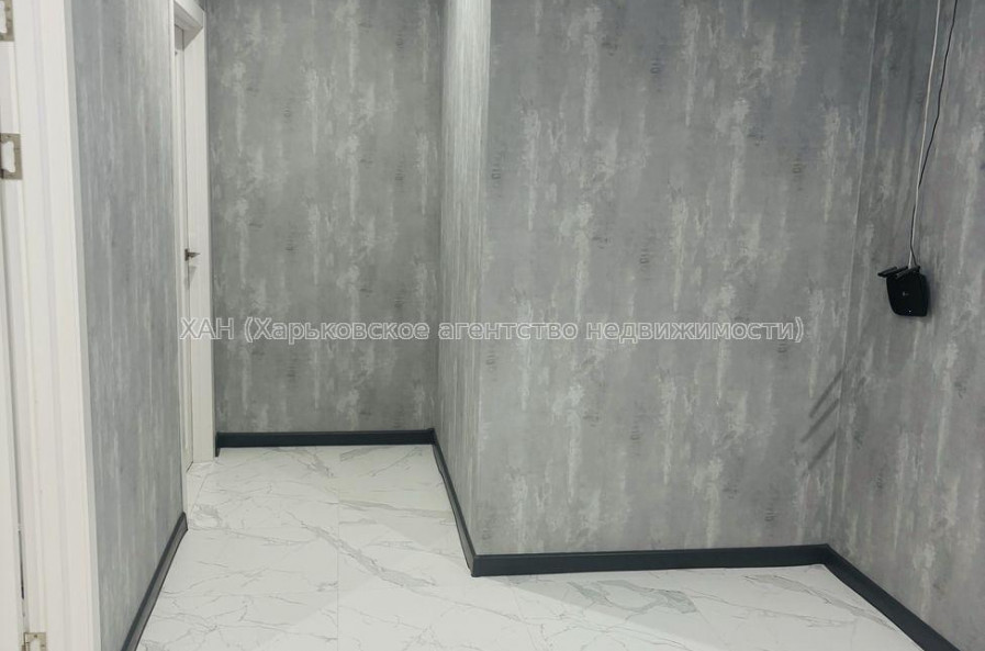 Продам квартиру, Молочная ул. , 2 кім., 67 м², евроремонт 