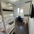 Продам квартиру, Валентиновская ул. , 24В , 3 кім., 73 м², евроремонт 