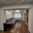 Продам квартиру, Непокоренных ул. , 3 кім., 71.70 м², капитальный ремонт 