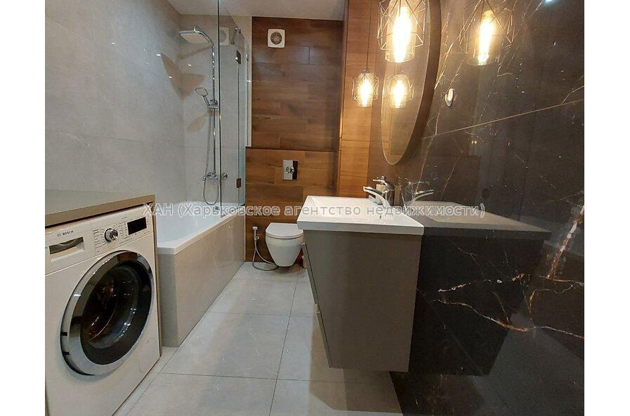 Продам квартиру, Непокоренных ул. , 3 кім., 71.70 м², капитальный ремонт 