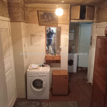 Продам квартиру, Владислава Зубенко ул. , 2  ком., 44 м², советский ремонт 