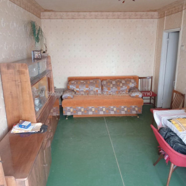 Продам квартиру, Владислава Зубенко ул. , 2  ком., 44 м², советский ремонт 