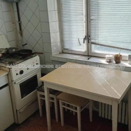 Продам квартиру, Владислава Зубенко ул. , 2  ком., 44 м², советский ремонт