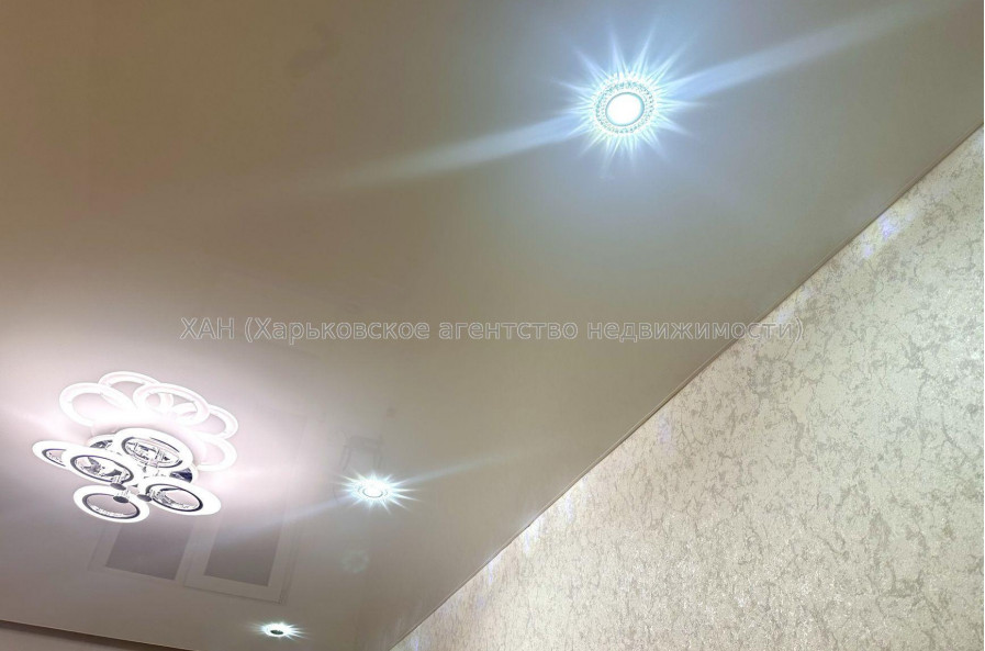 Продам будинок, Льва Ландау просп. , 70 м², 4 соток, капитальный ремонт 