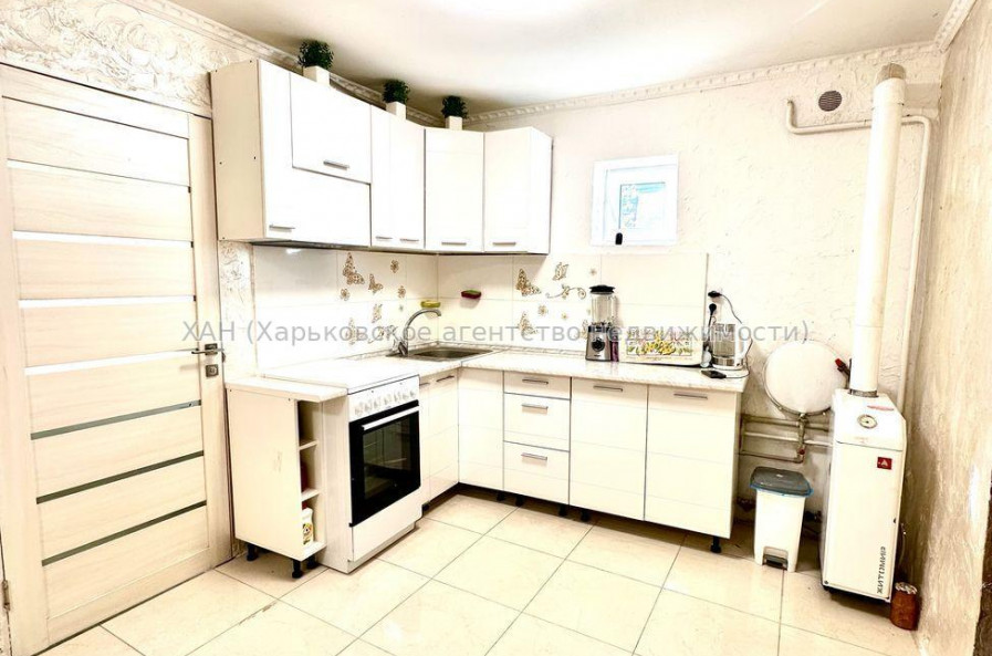 Продам будинок, Льва Ландау просп. , 70 м², 4 соток, капитальный ремонт 