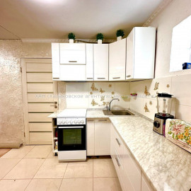 Продам будинок, Льва Ландау просп. , 70 м², 4 соток, капитальный ремонт