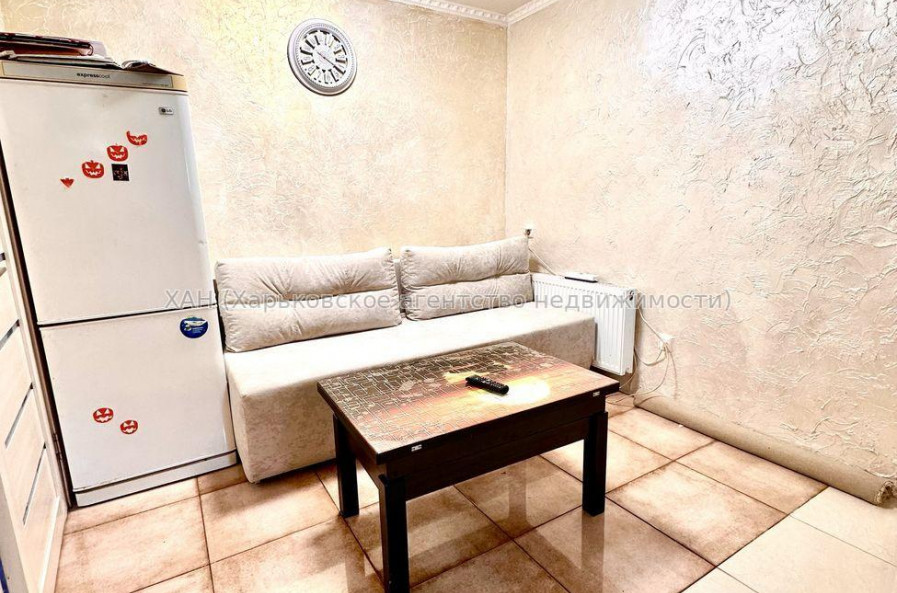Продам будинок, Льва Ландау просп. , 70 м², 4 соток, капитальный ремонт 