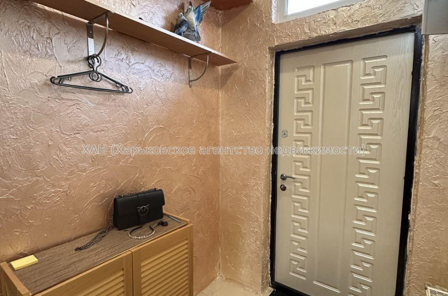 Продам будинок, Льва Ландау просп. , 70 м², 4 соток, капитальный ремонт 