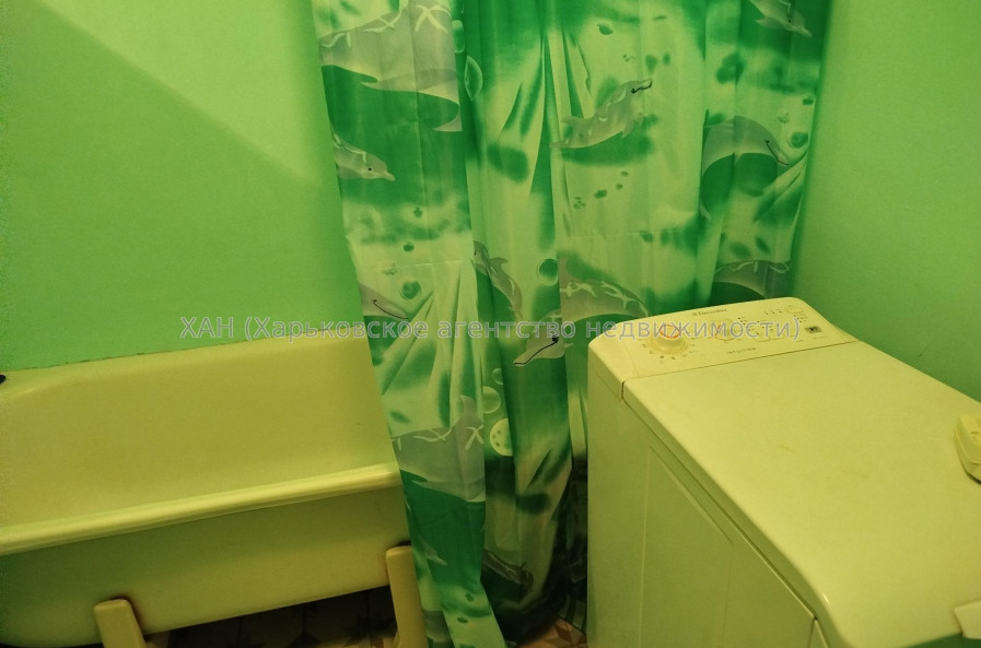 Здам квартиру, Аэрокосмический пр. , 2 кім., 67.90 м², советский ремонт 