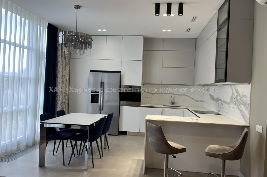 Продам квартиру, Клочковская ул. , 117 , 3 кім., 104.40 м², евроремонт 