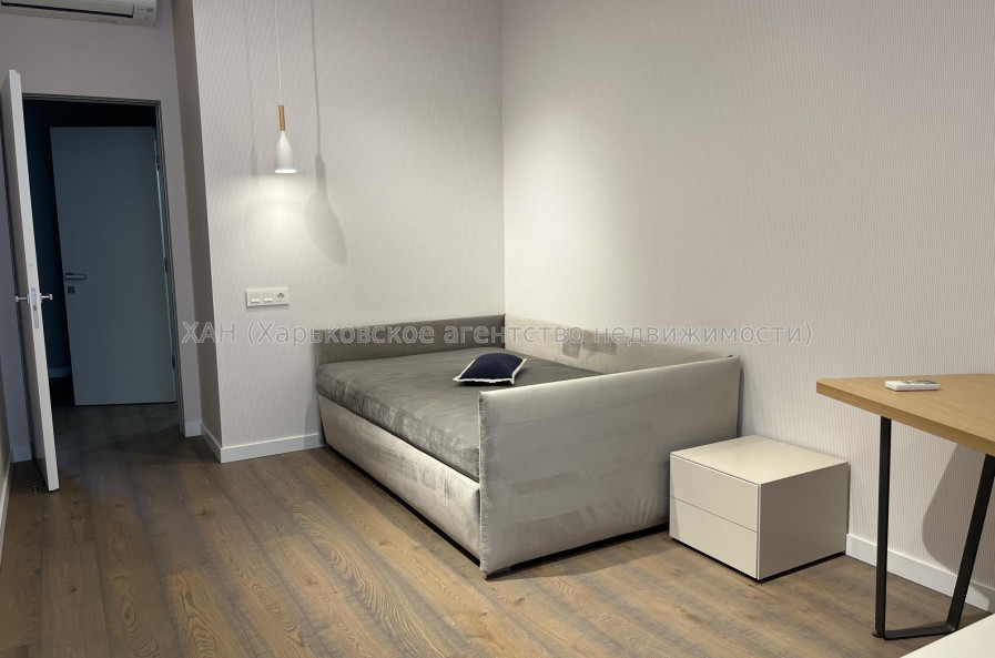 Продам квартиру, Клочковская ул. , 117 , 3 кім., 104.40 м², евроремонт 