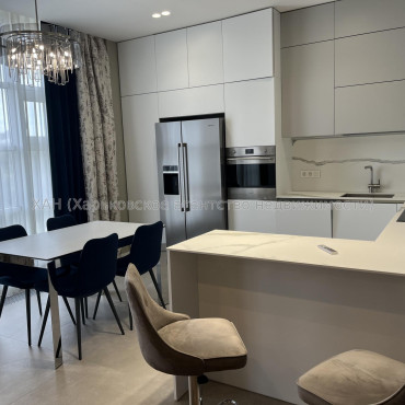 Продам квартиру, Клочковская ул. , 117 , 3 кім., 104.40 м², евроремонт 