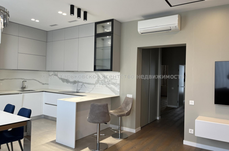 Продам квартиру, Клочковская ул. , 117 , 3 кім., 104.40 м², евроремонт 