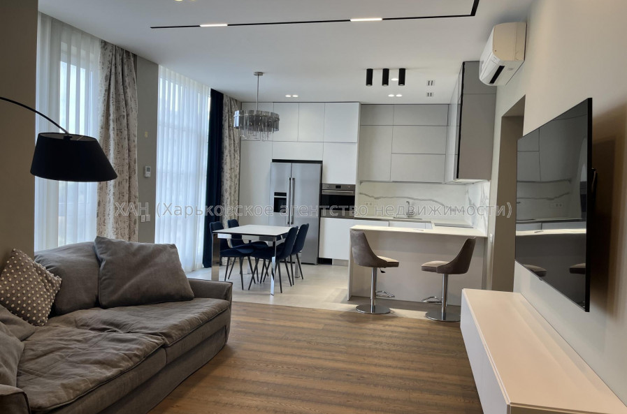 Продам квартиру, Клочковская ул. , 117 , 3 кім., 104.40 м², евроремонт 