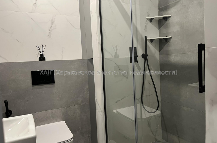 Продам квартиру, Клочковская ул. , 117 , 3 кім., 104.40 м², евроремонт 