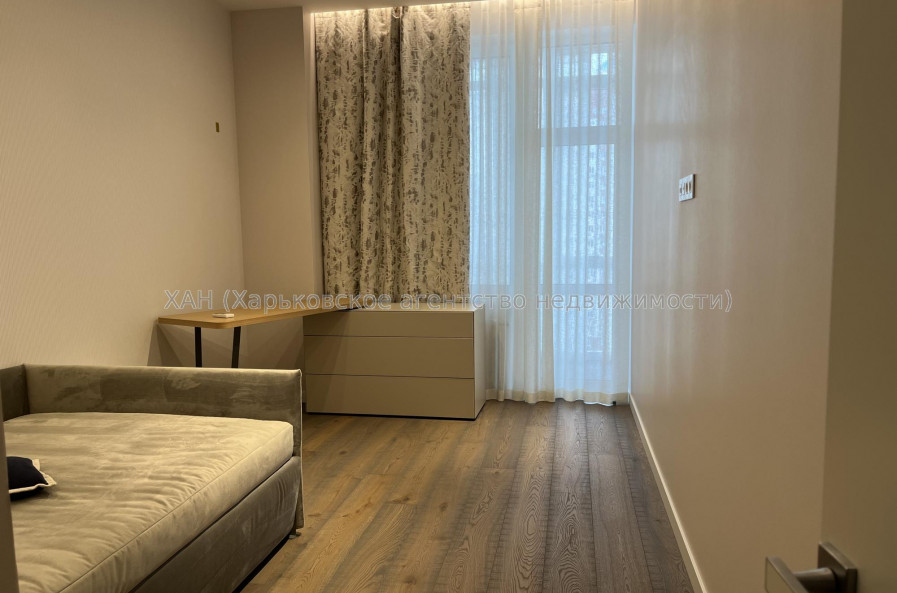 Продам квартиру, Клочковская ул. , 117 , 3 кім., 104.40 м², евроремонт 