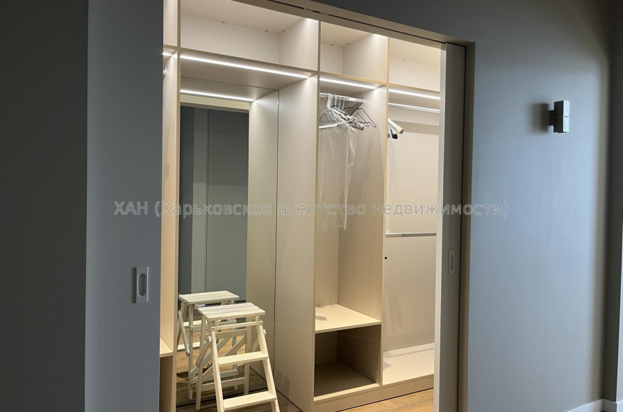 Продам квартиру, Клочковская ул. , 117 , 3 кім., 104.40 м², евроремонт 