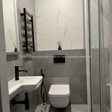 Продам квартиру, Клочковская ул. , 117 , 3 кім., 104.40 м², евроремонт 