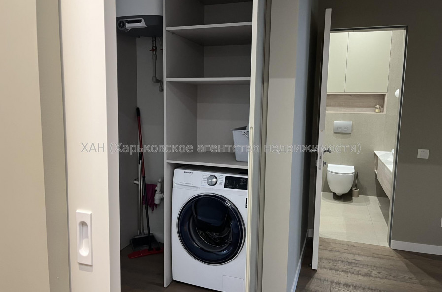 Продам квартиру, Клочковская ул. , 117 , 3 кім., 104.40 м², евроремонт 